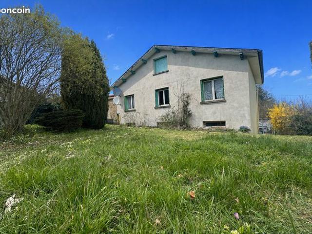Maison vente à Thiers, Celles-sur-durolle
