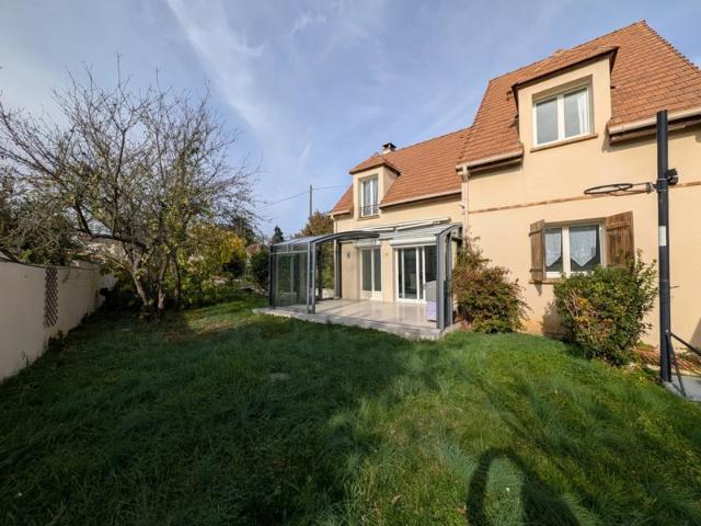 Maison vente à Versailles, Villepreux