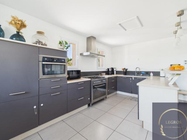 Maison vente à Arles, La Salle Les Alpes