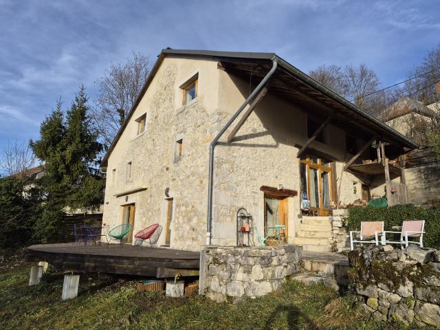 Maison vente à Belley, Hotonnes