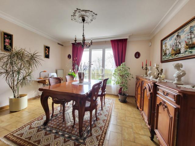 Maison vente à La Flèche, Montabon