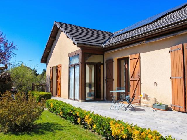 Maison vente à Villefranche-de-Rouergue, Montbazens