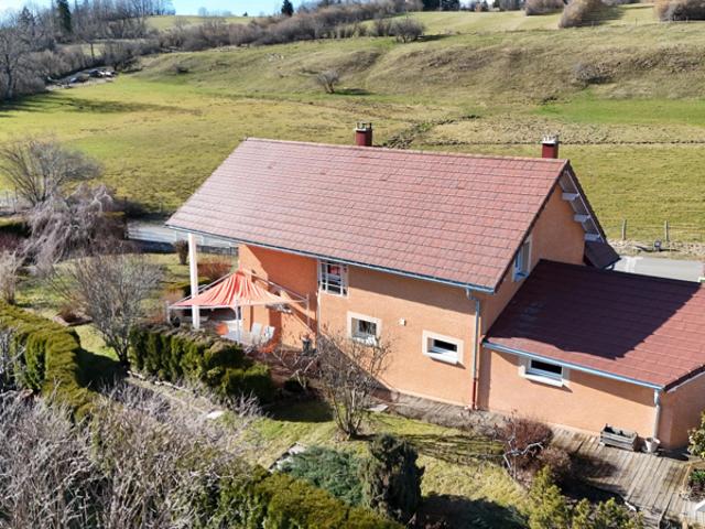 Maison vente à Pontarlier, Rochejean