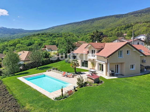 Maison vente à Gex, Péron