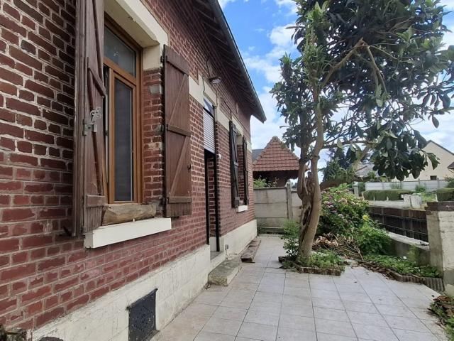 Maison vente à Saint-Quentin, Étreillers
