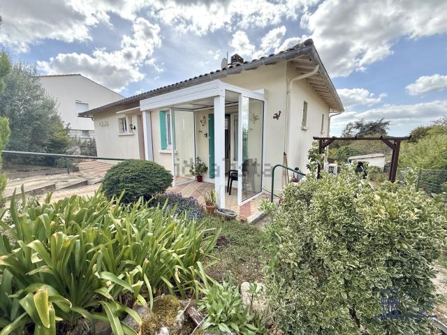 Maison vente à Prés du Château, Jonzac