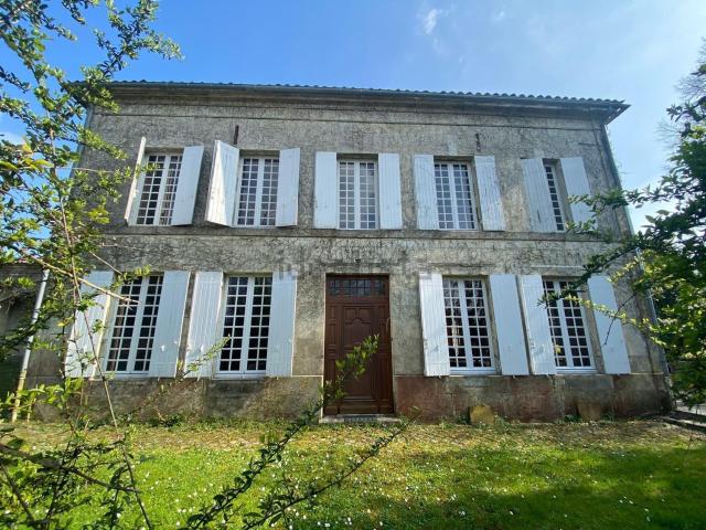 Maison vente à La Capitainerie, Jonzac