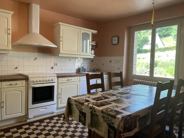Maison vente à Aurillac, Jou-sous-monjou