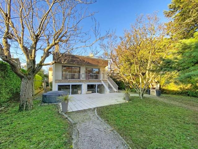 Maison vente à Les Quatre Bornes, Joué-lès-Tours
