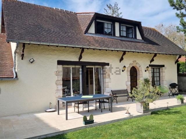 Maison vente à La Villette, Saint-Prest et Jouy, Jouy