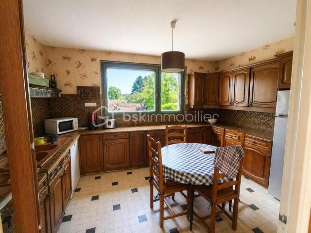 Maison vente à Chartres, Jouy