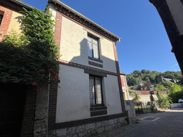 Maison vente à Rouen, Villequier