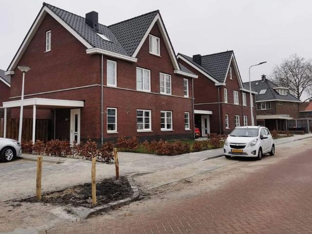 Woning te huur in De Riet, Almelo