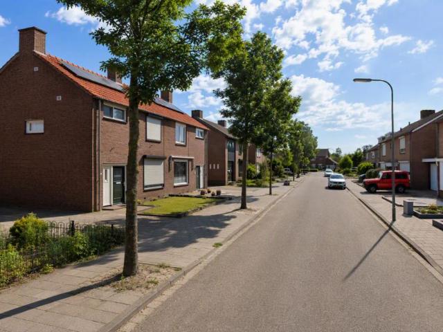 Woning te huur in Lomm, Limburg
