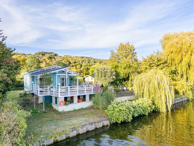 Maison vente à La Petite Ile, Juziers