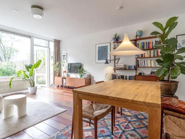Woning te huur in Zuidoost, Amsterdam