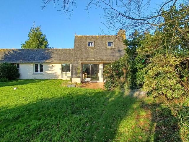 Maison vente à Kerdarbar, Kersaint-Plabennec