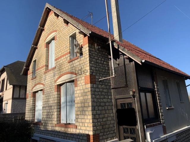 Maison vente à L'Aigle, Orne