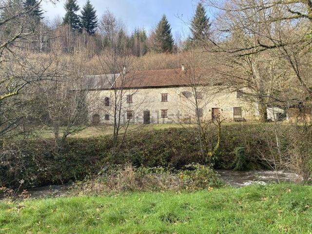 Maison vente à Le Pradel, Lacelle