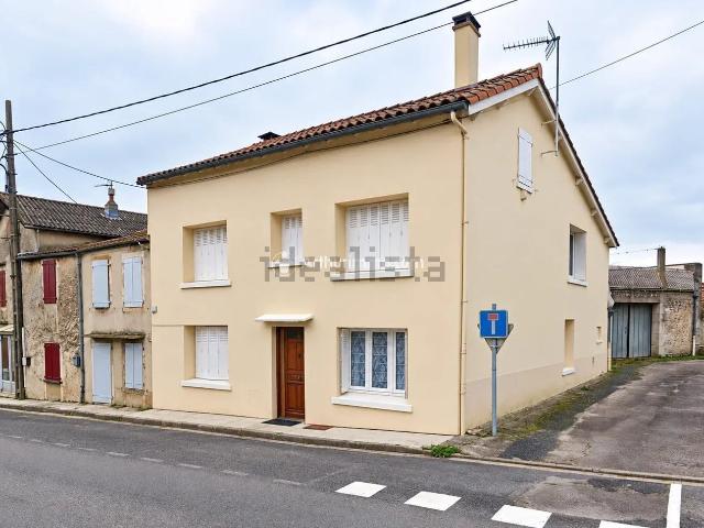 Maison vente à L'Hospitalet-du-Larzac, Aveyron