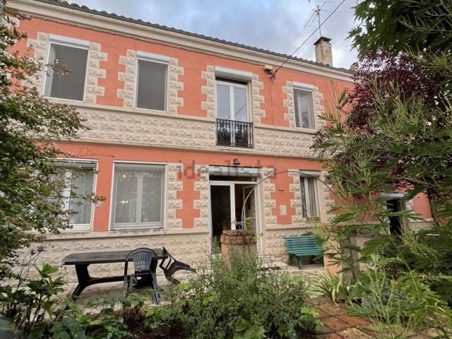 Maison vente à Pont Neuf, L'Isle-Jourdain