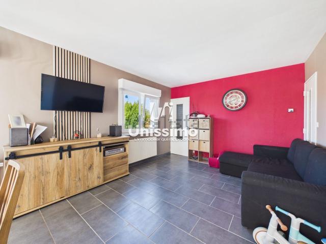 Maison vente à L'Isle-sur-le-Doubs, Doubs