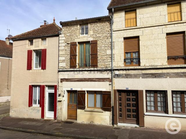 Maison vente à L'Isle-sur-Serein, Yonne
