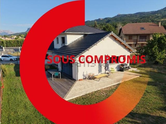 Maison vente à L'Ayasse, La Bâtie-Neuve