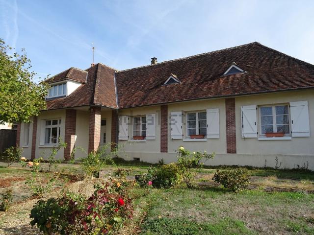 Maison vente à La Bazoche-Gouet, Eure-et-Loir