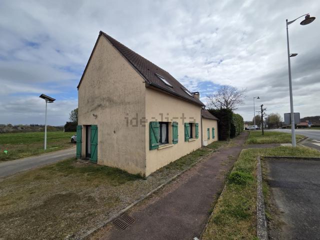 Maison vente à La Bazoge