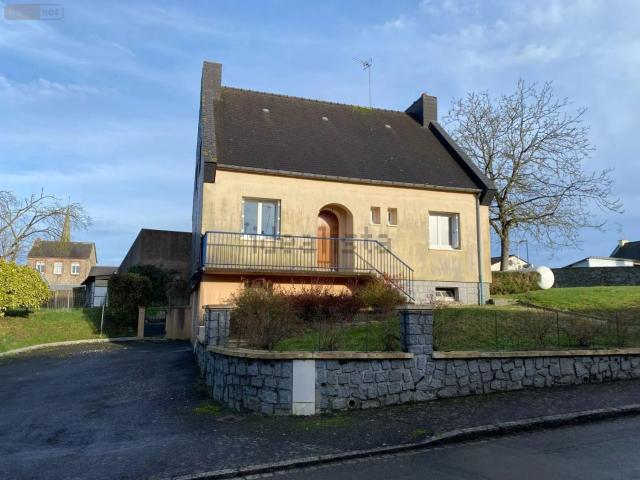 Maison vente à Villeneuve, La Bazouge-du-Désert
