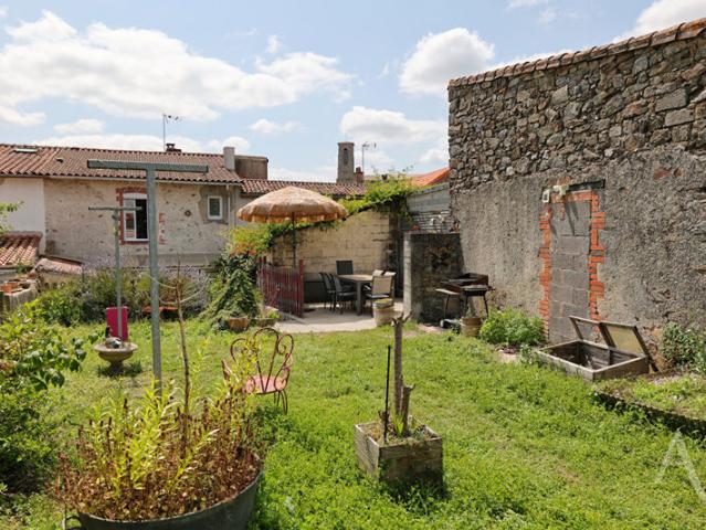 Maison vente à La Roche-sur-Yon, La Bruffière