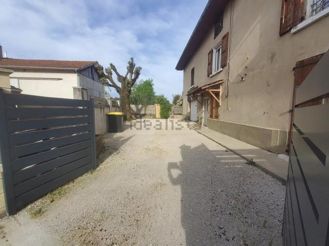 Maison location à Saint-Jean-de-Moirans, Isère