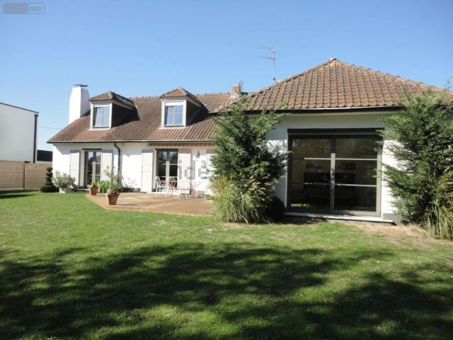 Maison vente à La Chapelle-d'Armentières, Nord