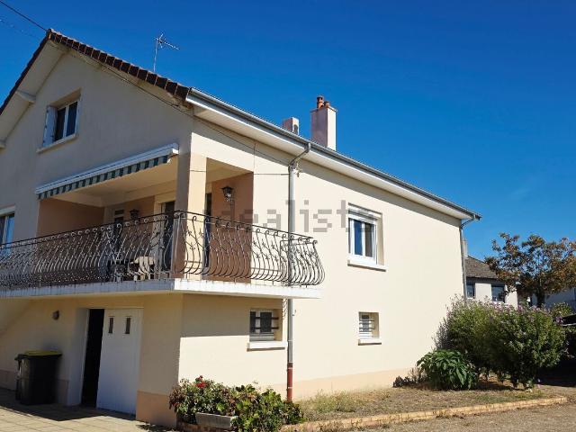 Maison vente à La Chapelle-Saint-Ursin, Cher