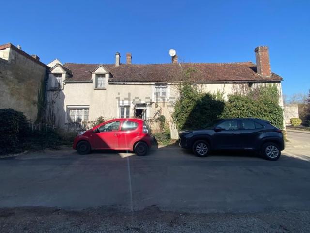 Maison vente à La Chapelle-Vaupelteigne, Yonne
