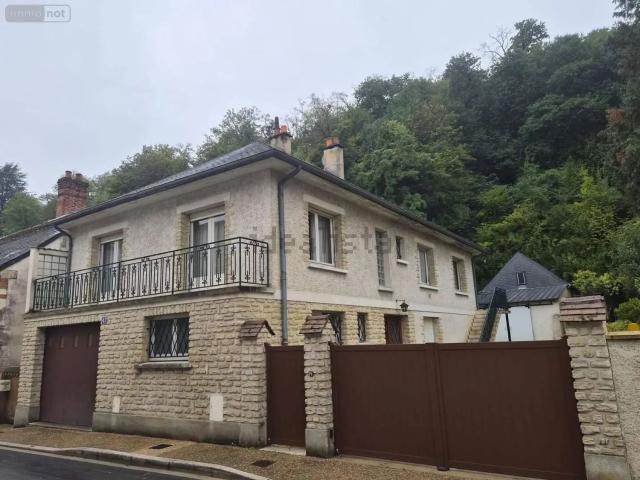 Maison vente à Les Chateaux, La Chartre-sur-le-Loir