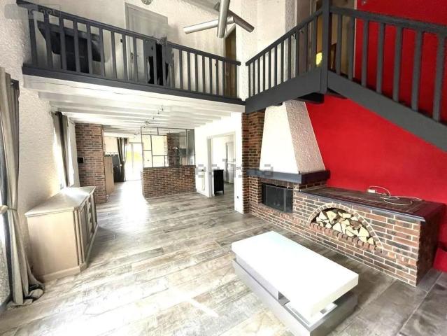 Maison vente à Le Frambourg, La Cluse-et-Mijoux