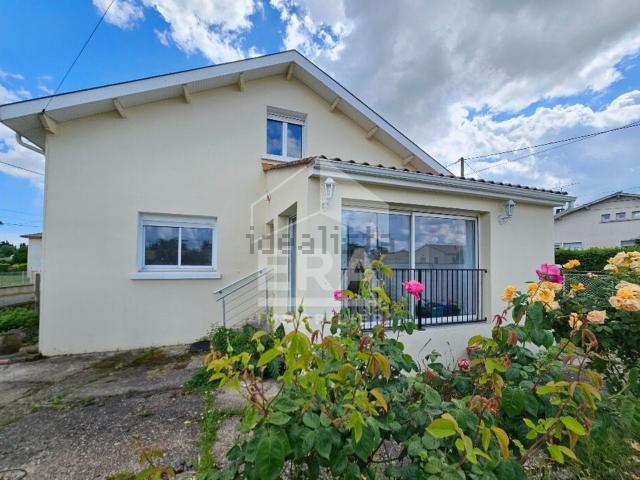 Maison vente à Breuty, La Couronne