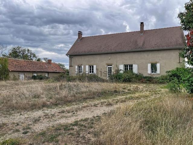 Maison vente à Les Larrats, La Ferté-Hauterive