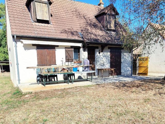 Maison location à Le Lyat, Salbris