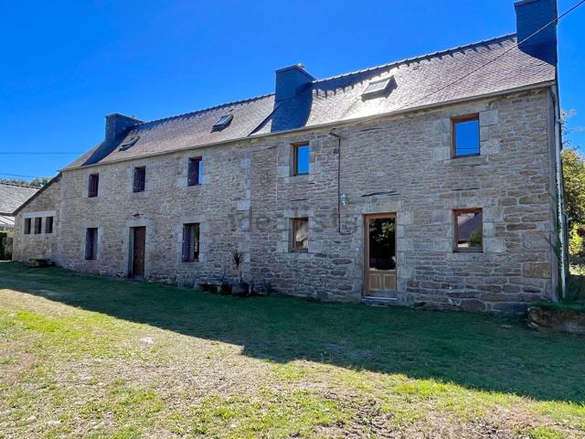 Maison vente à Kerbargain, La Feuillée