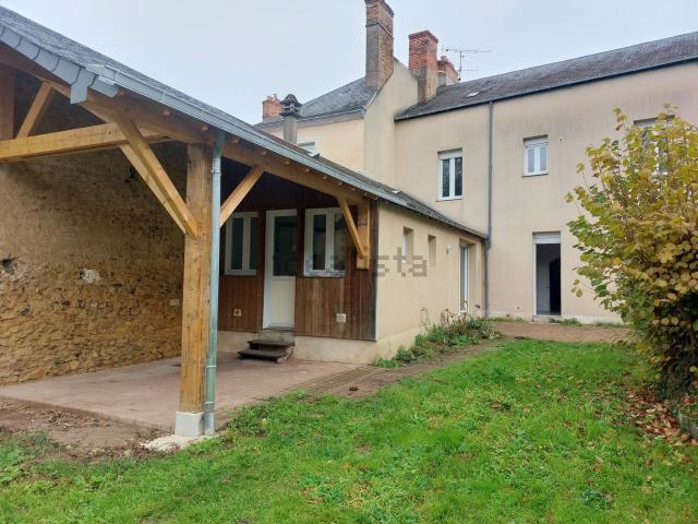 Maison vente à Sainte-Colombe, La Flèche