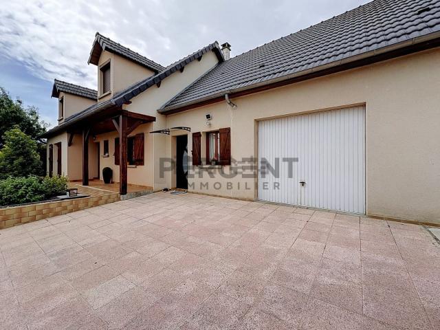 Maison vente à La Ronde Couture, Charleville-Mézières