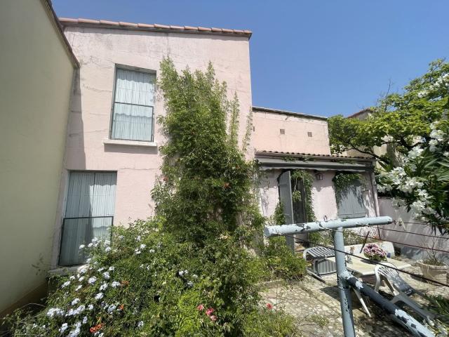 Maison vente à La Garde-Adhémar, Drôme