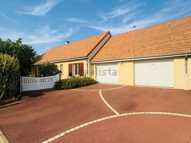 Maison vente à La Guierche, Sarthe