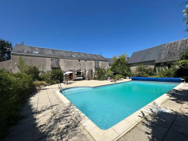 Maison vente à Bourrichard, La Madeleine-Villefrouin