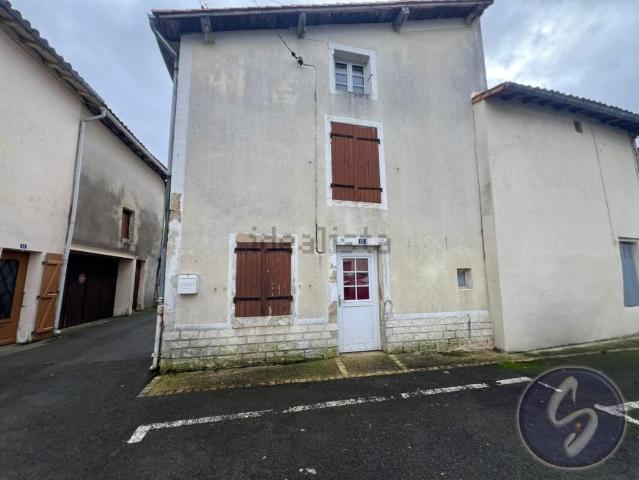 Maison vente à Le Champ du Parc, La Mothe-Saint-Héray