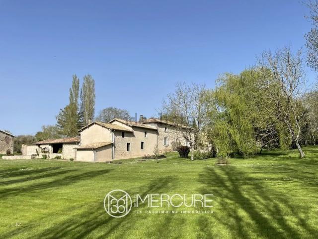 Maison vente à La Chapronnière, La Mothe-Saint-Héray
