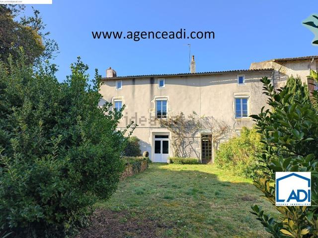 Maison vente à Le Champ du Parc, La Mothe-Saint-Héray
